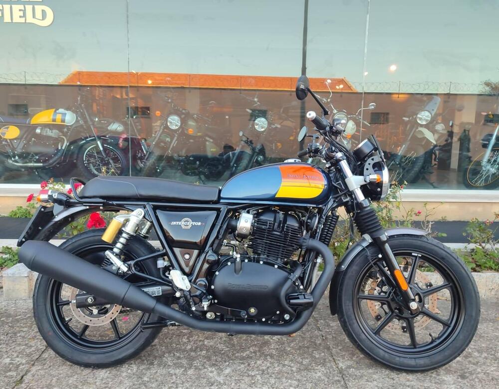 Royal Enfield Interceptor 650 (2021 - 26) (3)