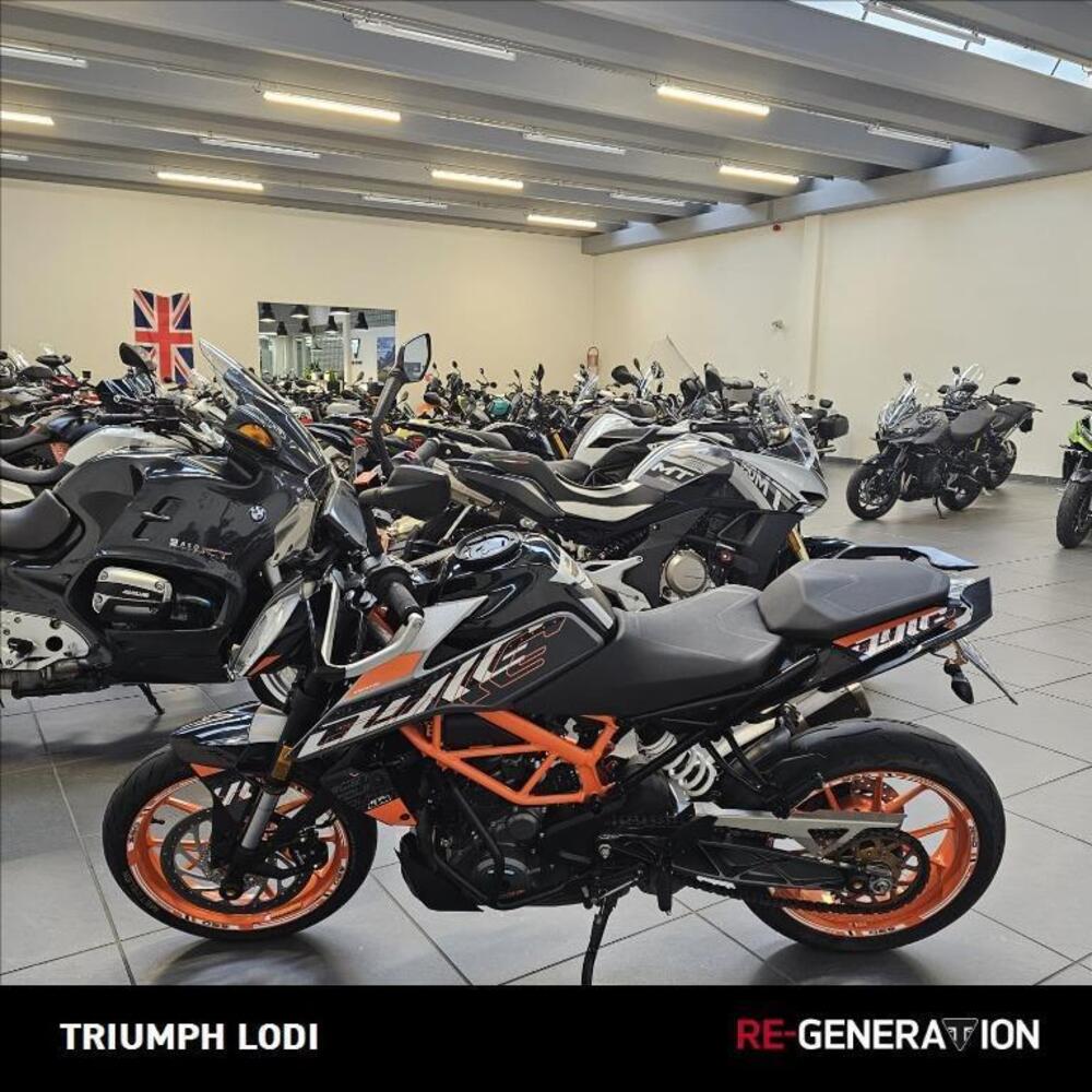 KTM 390 Duke (2021 - 23) (2)
