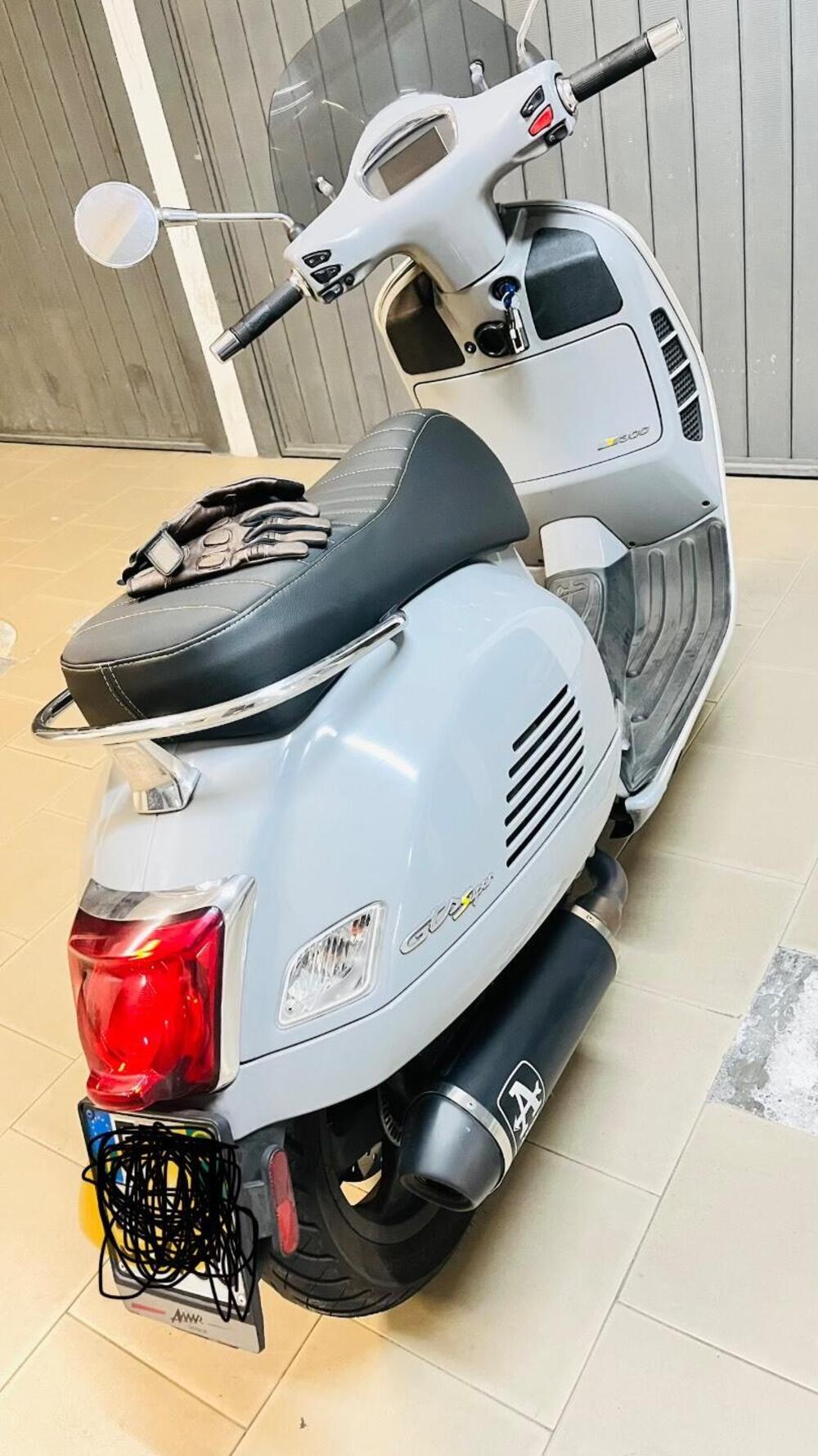 Vespa GTS 300 Hpe Super Tech (2019) (5)