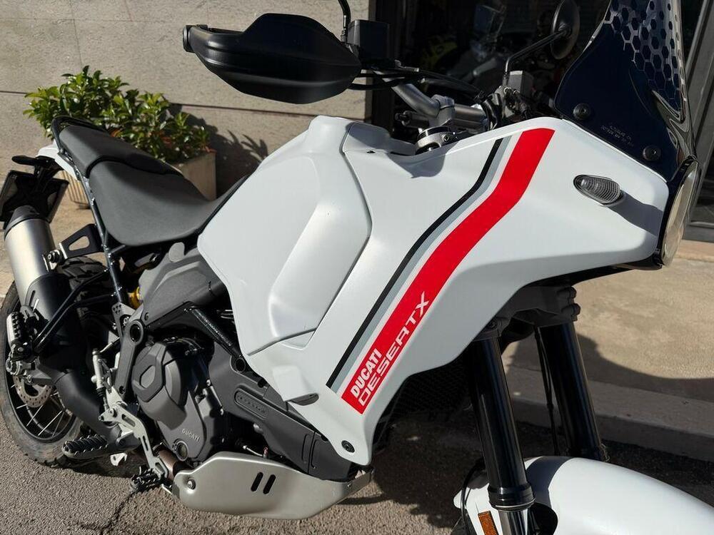 Ducati DesertX (2022 - 25) (4)
