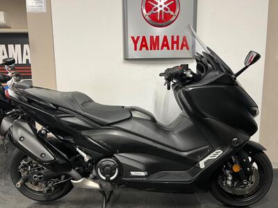 Yamaha T-Max 560 (2020 - 21) usata