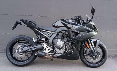 Suzuki GSX-8S Team Suzuki Edition (2024) usata