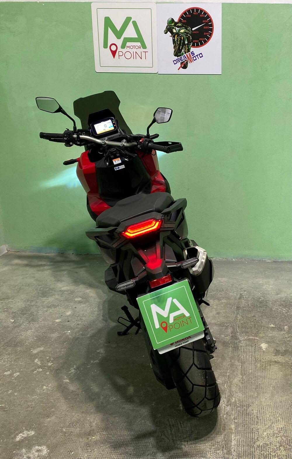 Honda X-ADV 750 DCT (2021 - 24) (4)