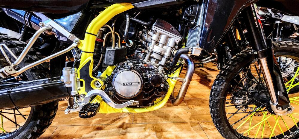 Swm RS 125 R Factory (2019 - 20) (14)