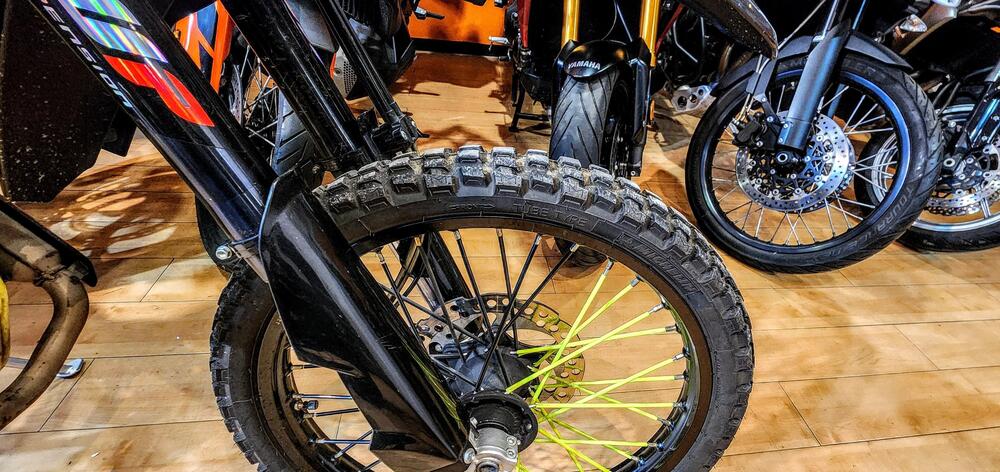 Swm RS 125 R Factory (2019 - 20) (15)