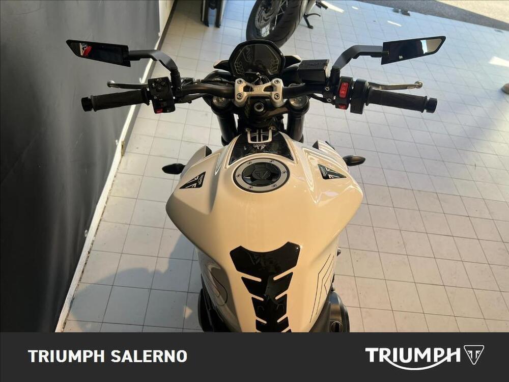 Triumph Street Triple 765 R (2023 - 26) (7)