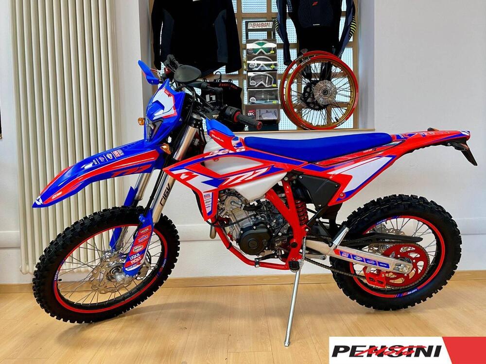 Betamotor RR 125 4T Enduro R (2024 - 26) (2)