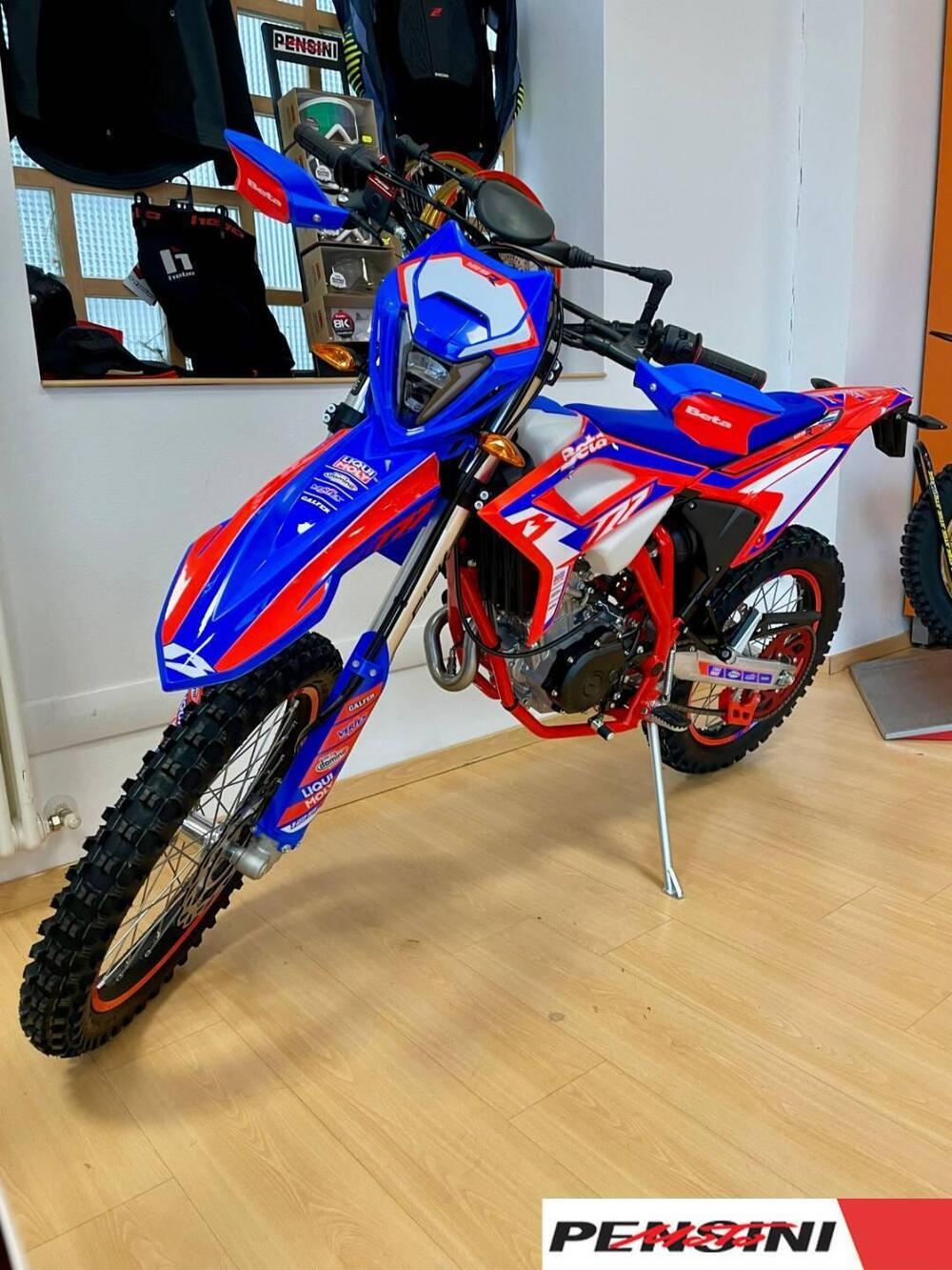 Betamotor RR 125 4T Enduro R (2024 - 26) (3)