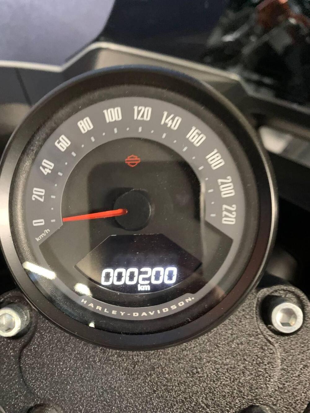 Harley-Davidson Low Rider ST (2025 - 26) (7)