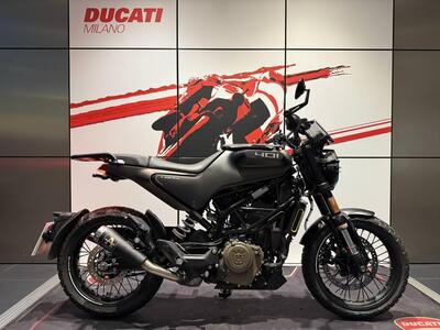 Husqvarna Svartpilen 401 (2021 - 23) usata