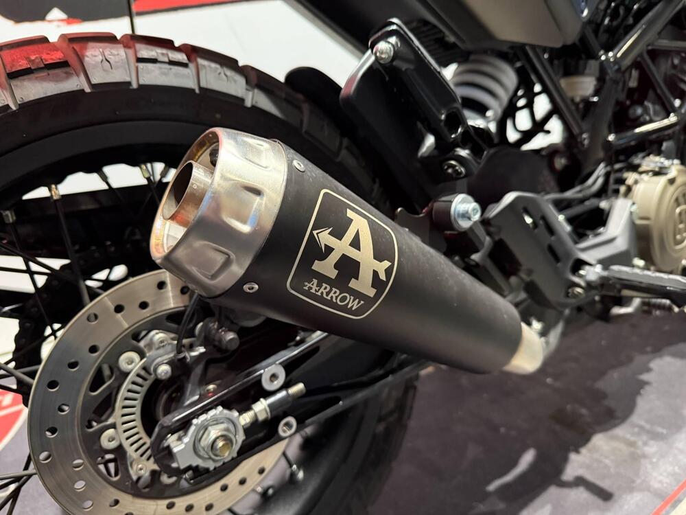 Husqvarna Svartpilen 401 (2021 - 23) (6)