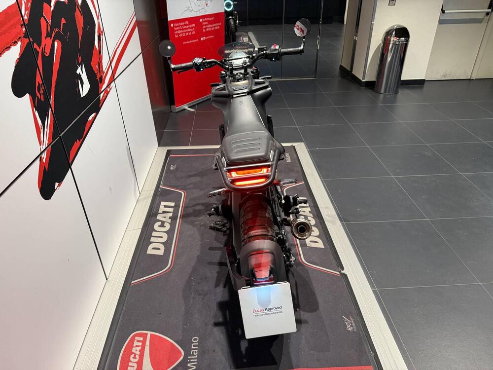 Husqvarna Svartpilen 401 (2021 - 23) (8)