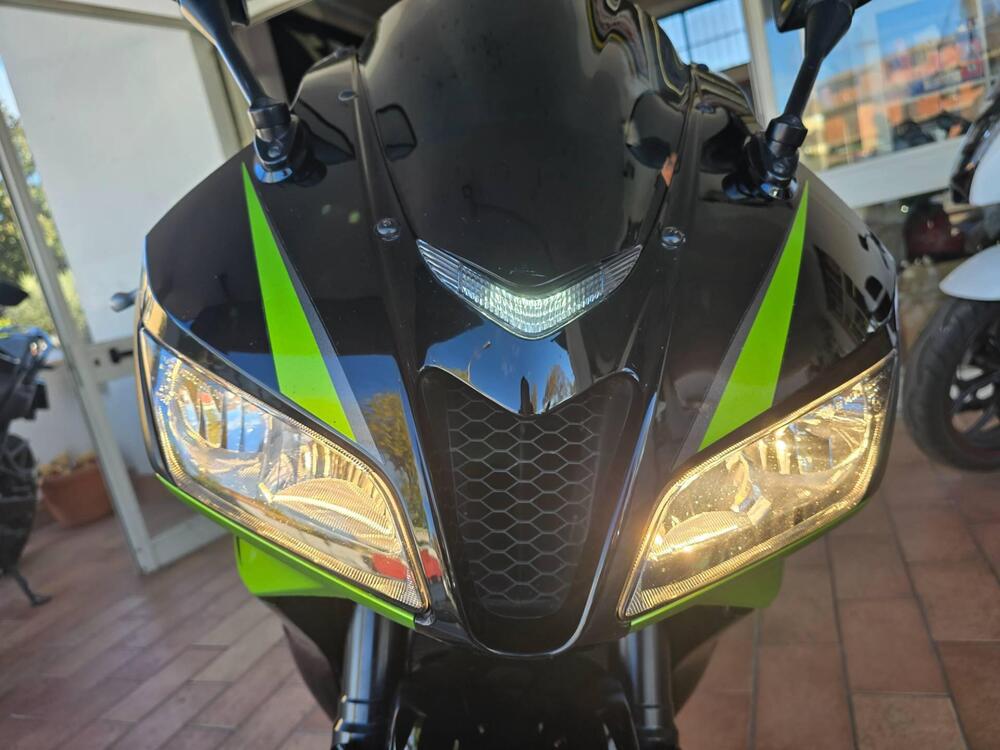 Honda CBR 600 RR (2009 - 12) (6)