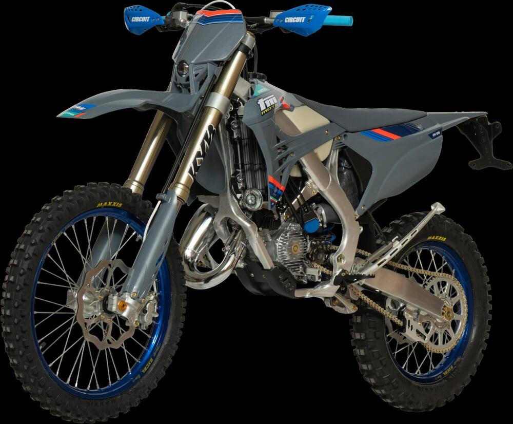 Tm Moto EN 125 ES Fi 2T (2026) (2)