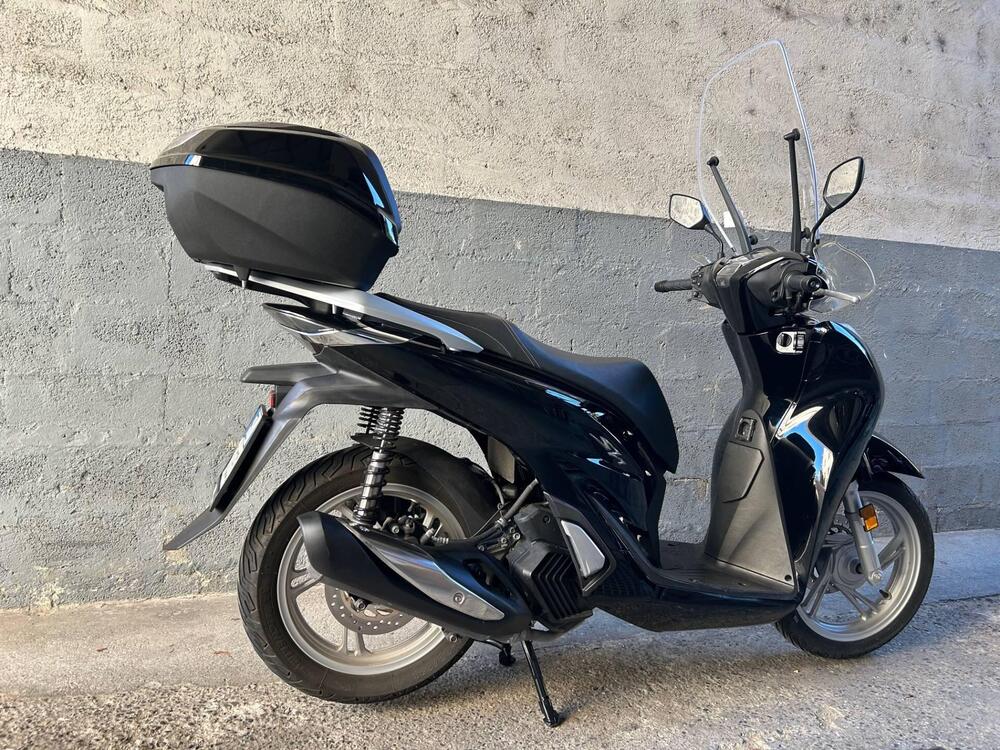 Honda SH 125i (2020 - 23) (4)