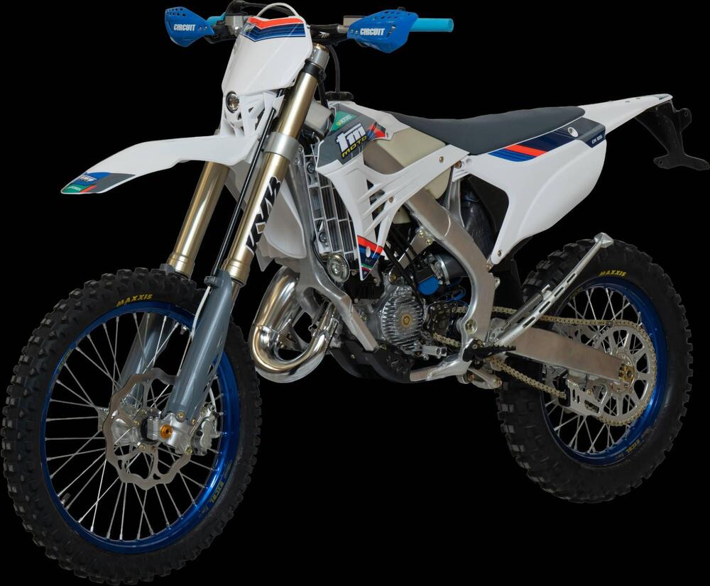 Tm Moto EN 125 ES Fi 2T (2026) (10)