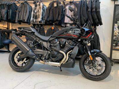 Harley-Davidson Pan America 1250 ST (2025) usata