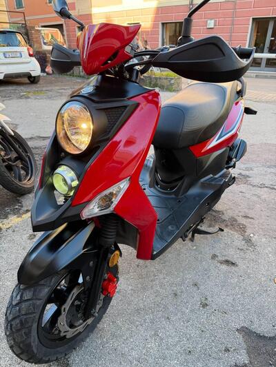 Sym Crox 50 (2022 - 25) usata