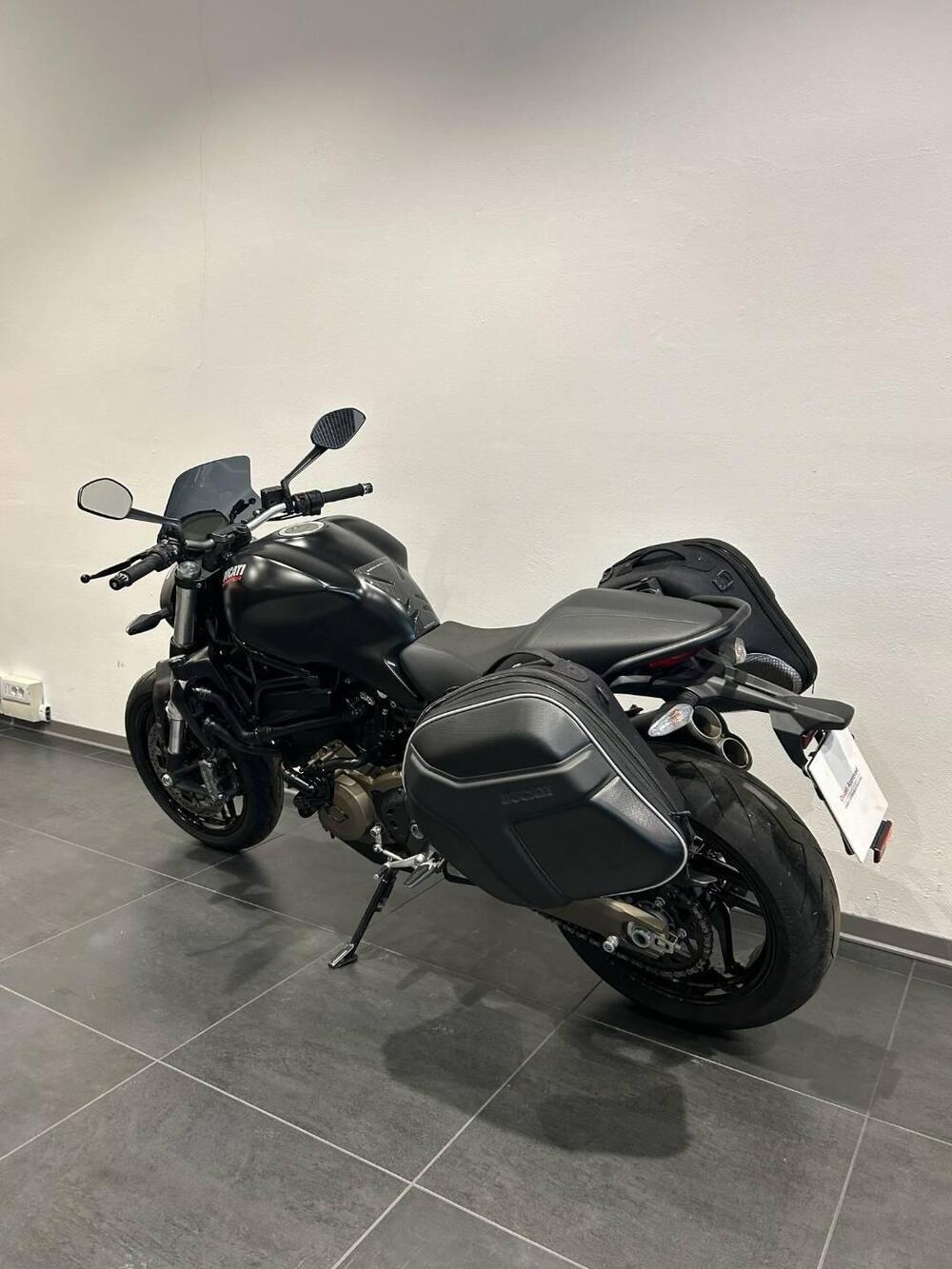 Ducati Monster 821 Dark ABS (2014 - 16) (6)