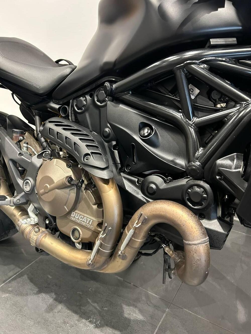 Ducati Monster 821 Dark ABS (2014 - 16) (15)