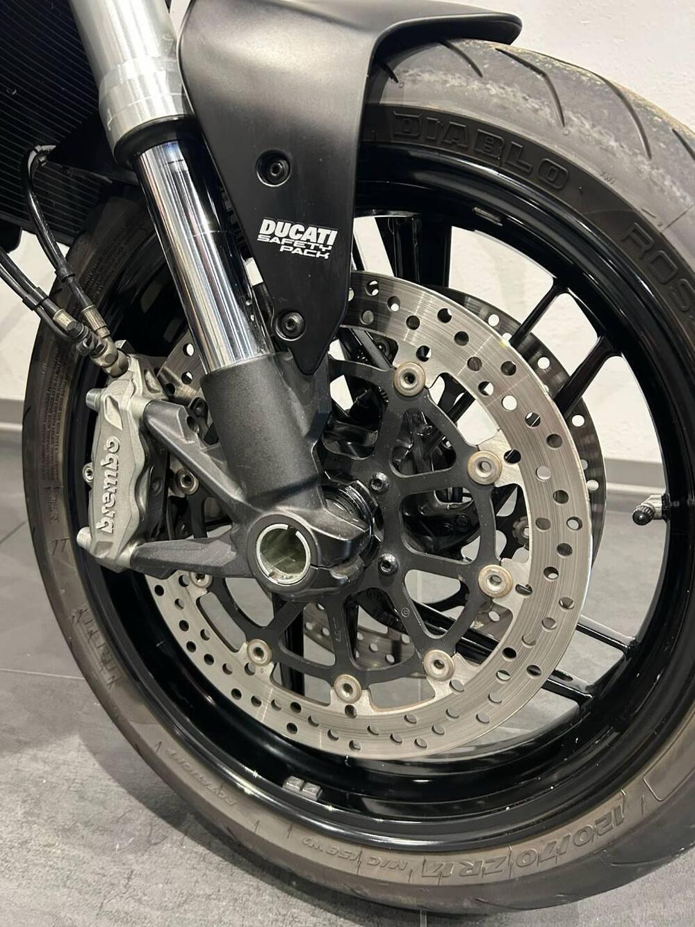 Ducati Monster 821 Dark ABS (2014 - 16) (10)