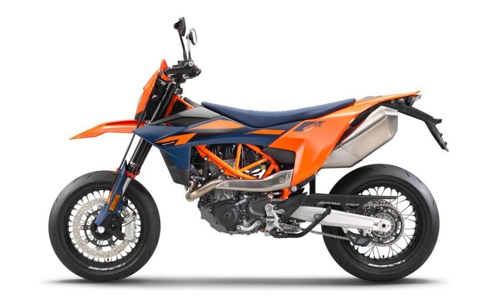 KTM 690 SMC R (2026)