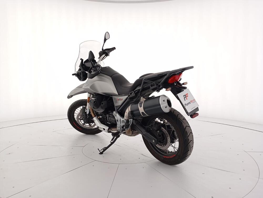 Moto Guzzi V85 TT (2021 - 23) (2)