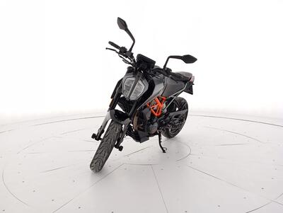 KTM 125 Duke (2021 - 23) usata