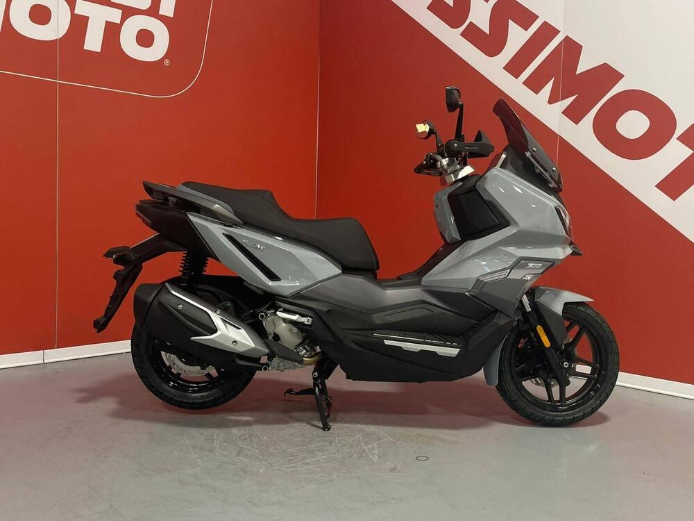 Sym ADX 300 (2024 - 26) (6)