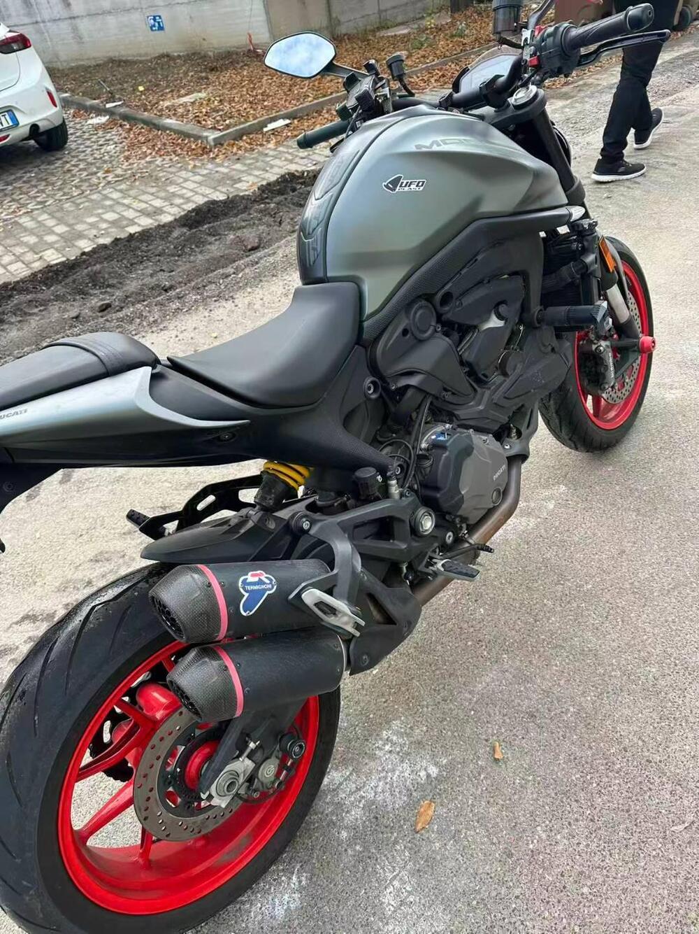 Ducati Monster 937 + (2021 - 25) (4)