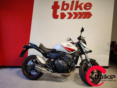 Honda Hornet 600 (2007 - 10) usata