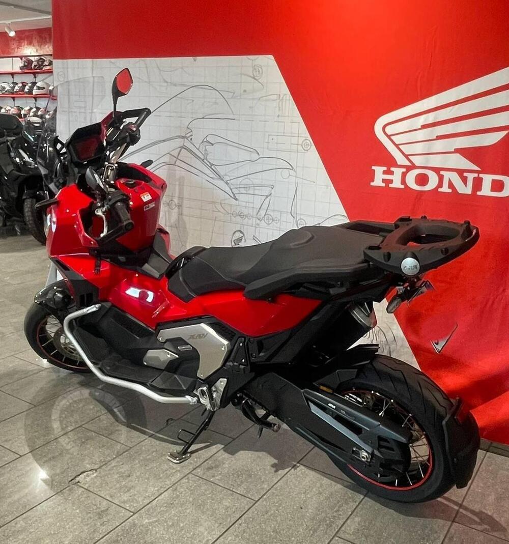 Honda X-ADV 750 DCT (2021 - 24) (6)