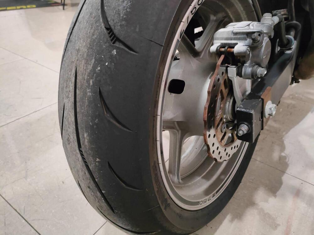 Kawasaki Z 750 (2003 - 06) (7)