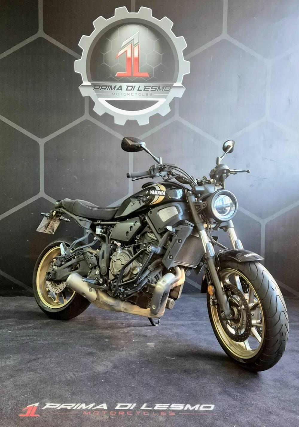 Yamaha XSR 700 (2022 - 26) (4)