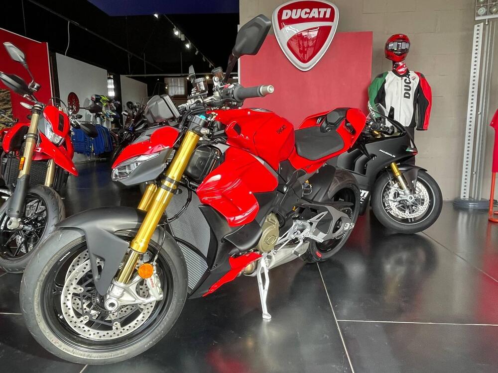 Ducati Streetfighter V4 S (2025 - 26) (4)