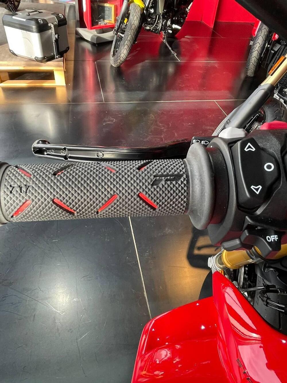 Ducati Streetfighter V4 S (2025 - 26) (8)