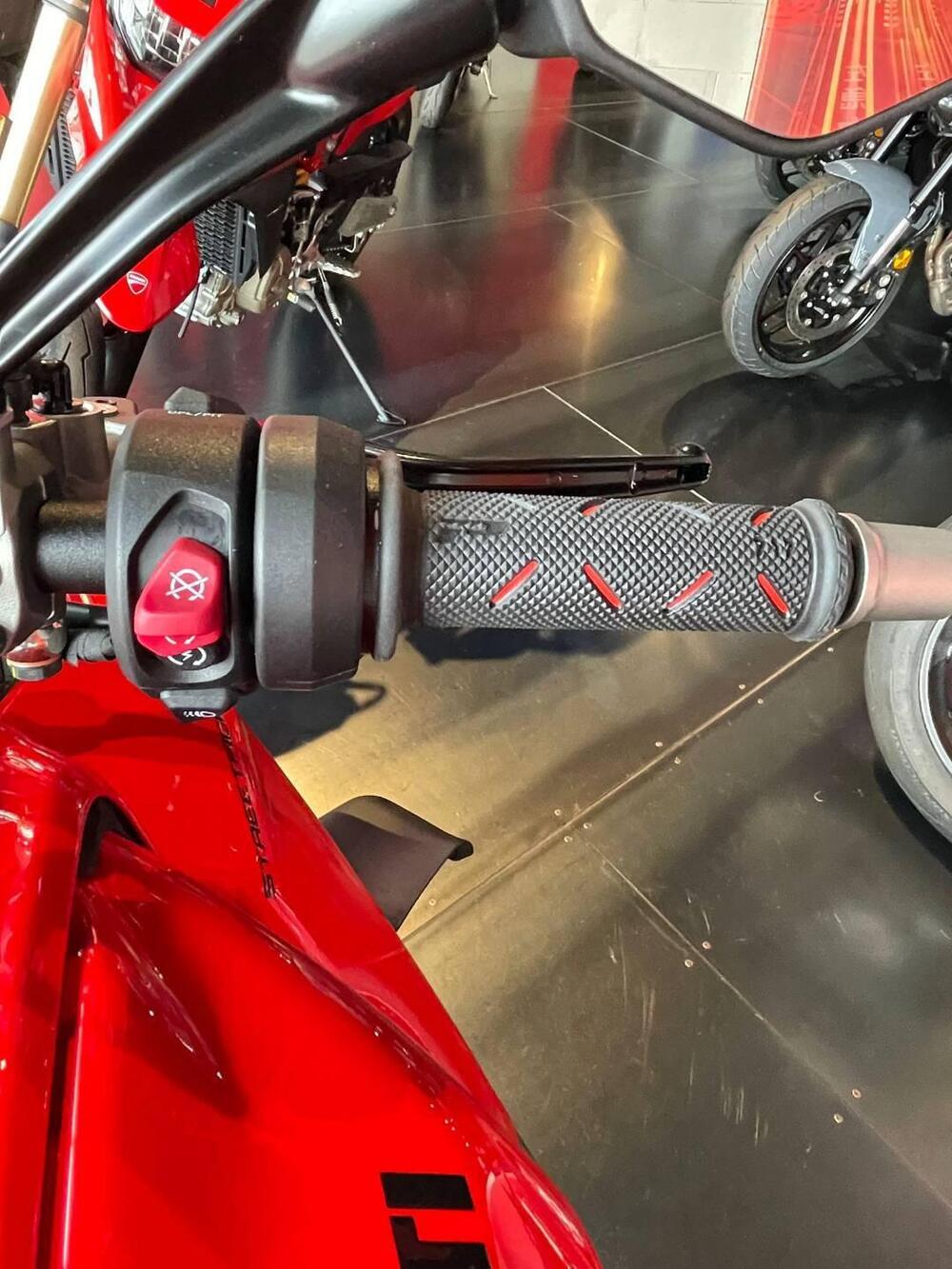 Ducati Streetfighter V4 S (2025 - 26) (9)