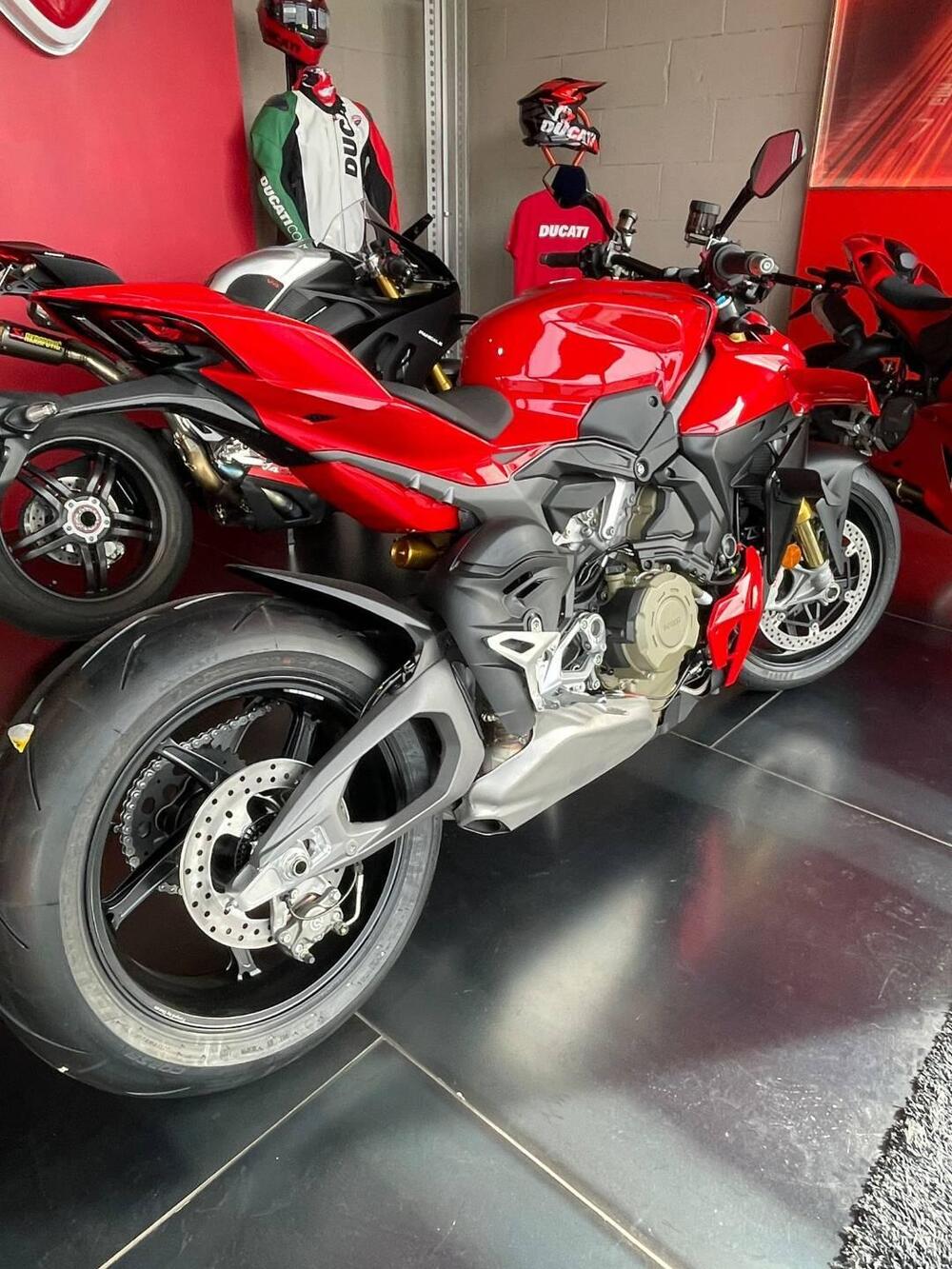 Ducati Streetfighter V4 S (2025 - 26) (6)