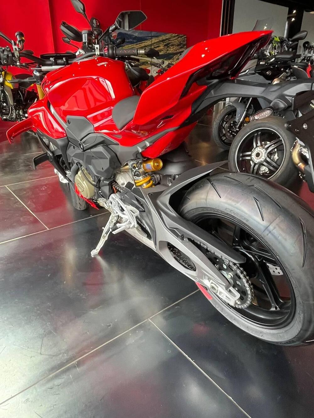 Ducati Streetfighter V4 S (2025 - 26) (10)