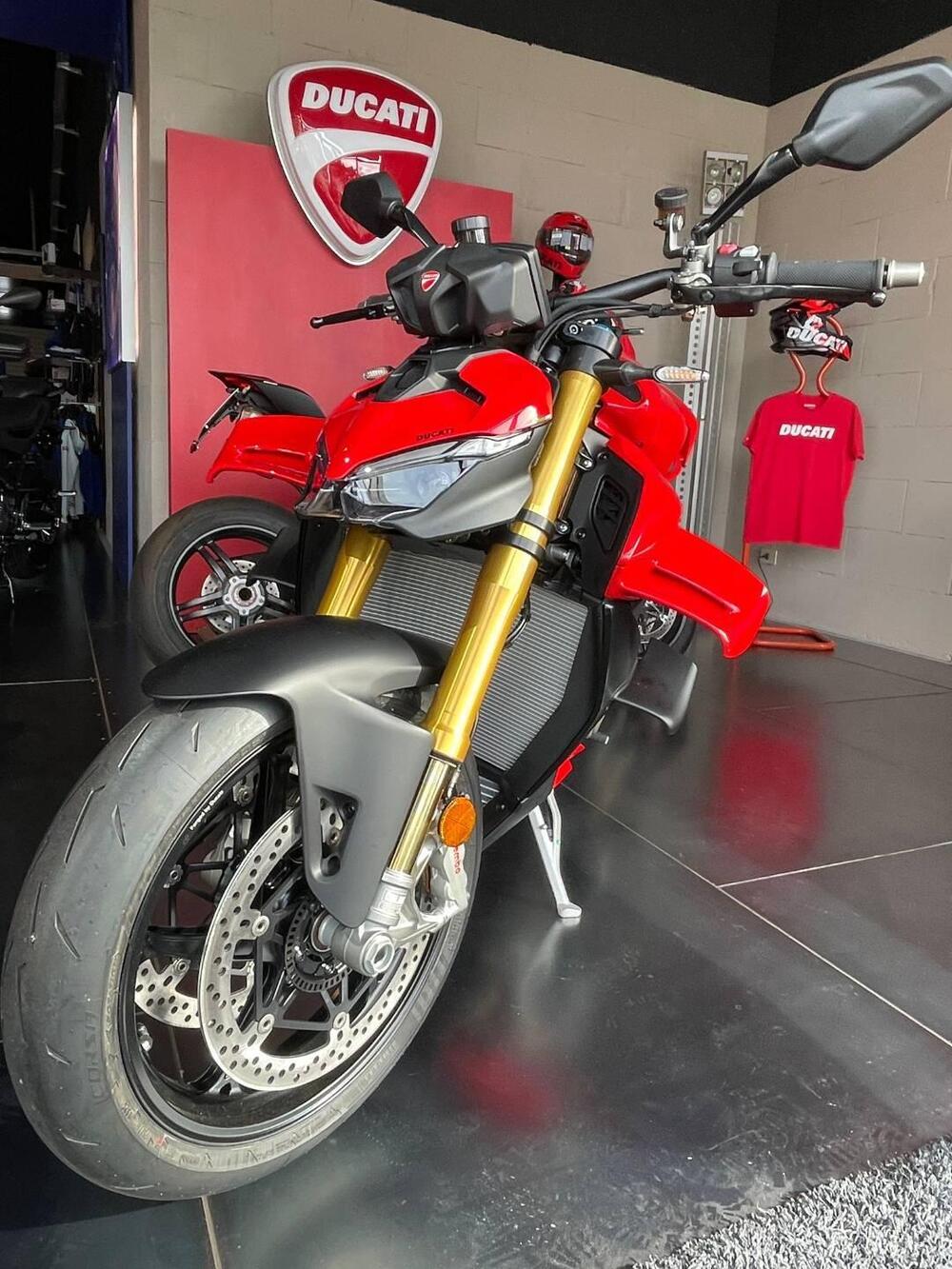 Ducati Streetfighter V4 S (2025 - 26) (3)
