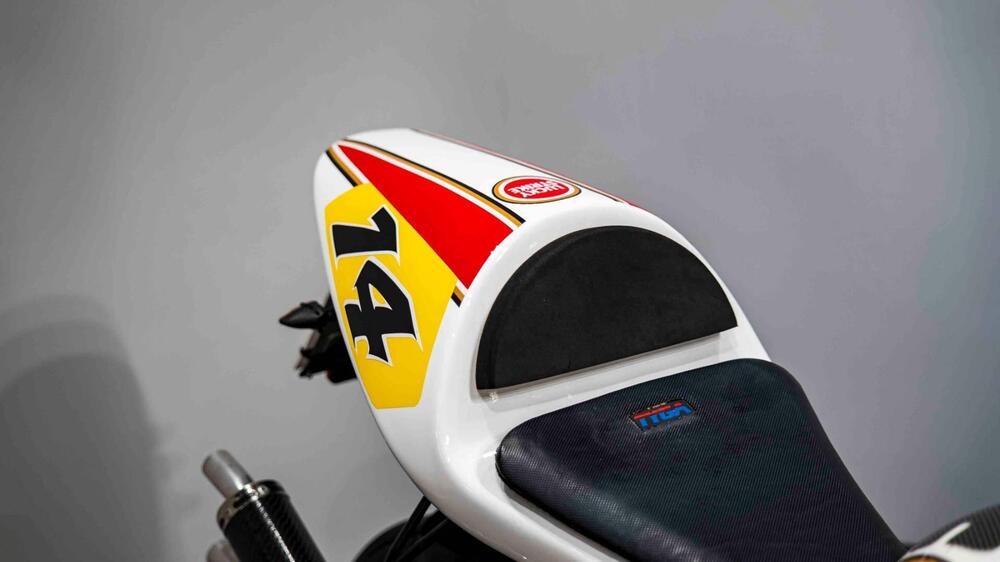 Suzuki RGV 250 GAMMA (10)