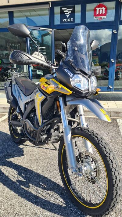 Voge 300 GY Rally (2022) usata