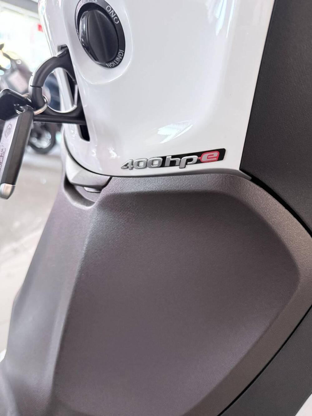 Piaggio Beverly 400 ABS-ASR (2021 - 24) (5)