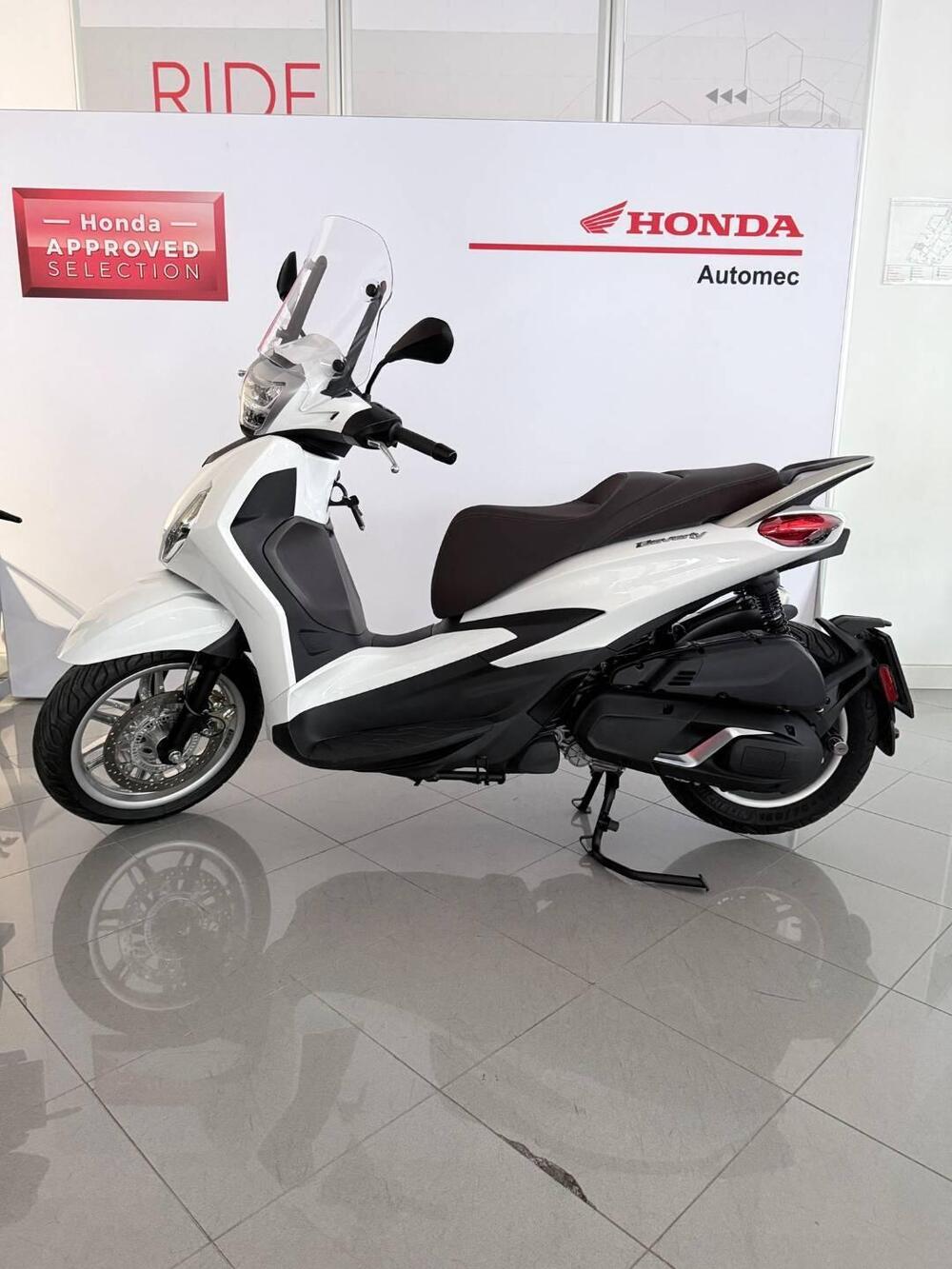 Piaggio Beverly 400 ABS-ASR (2021 - 24)