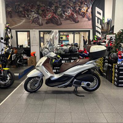 Piaggio Beverly 300 i.e. (2010 - 16) usata