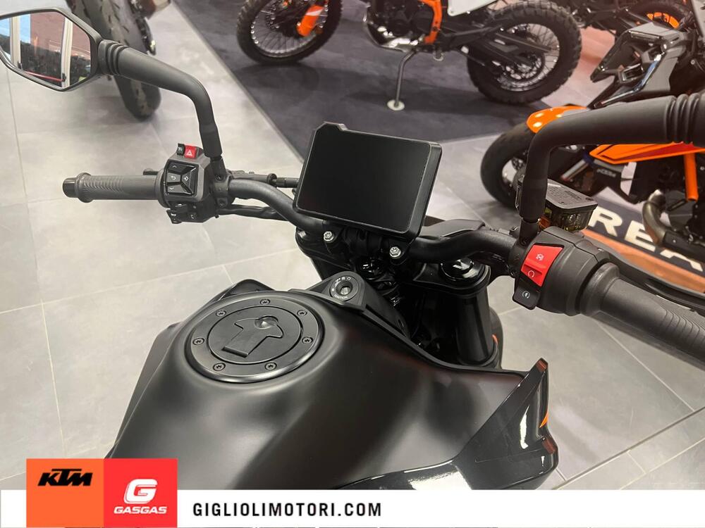 KTM 790 Duke (2025 - 26) (7)