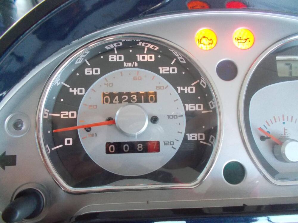 Piaggio Beverly 400 i.e. (2006 - 10) (5)