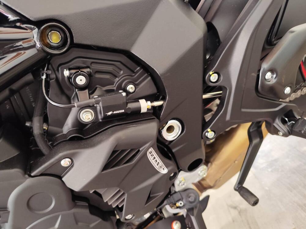 MV Agusta Brutale 800 RR Ottantesimo (2025 - 26) (13)