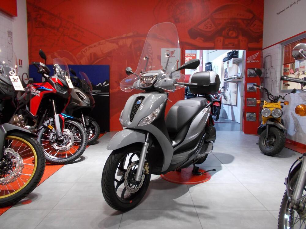 Piaggio Medley 150 S ABS (2021 - 25) (3)