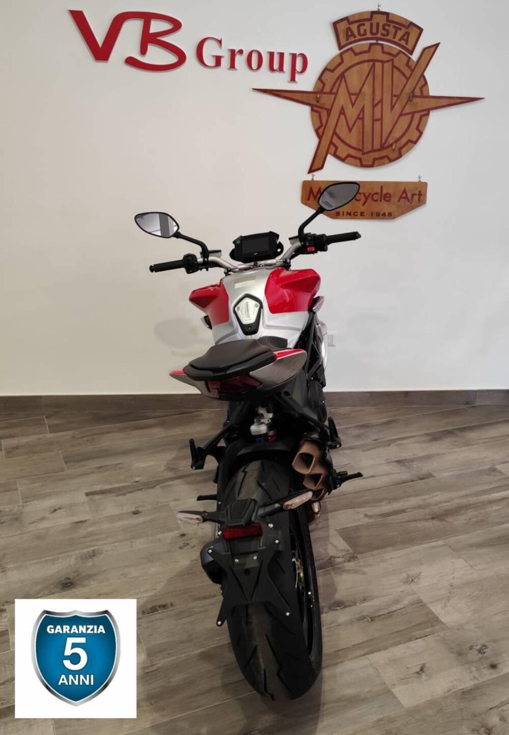 MV Agusta Brutale 800 RR Ottantesimo (2025 - 26) (6)